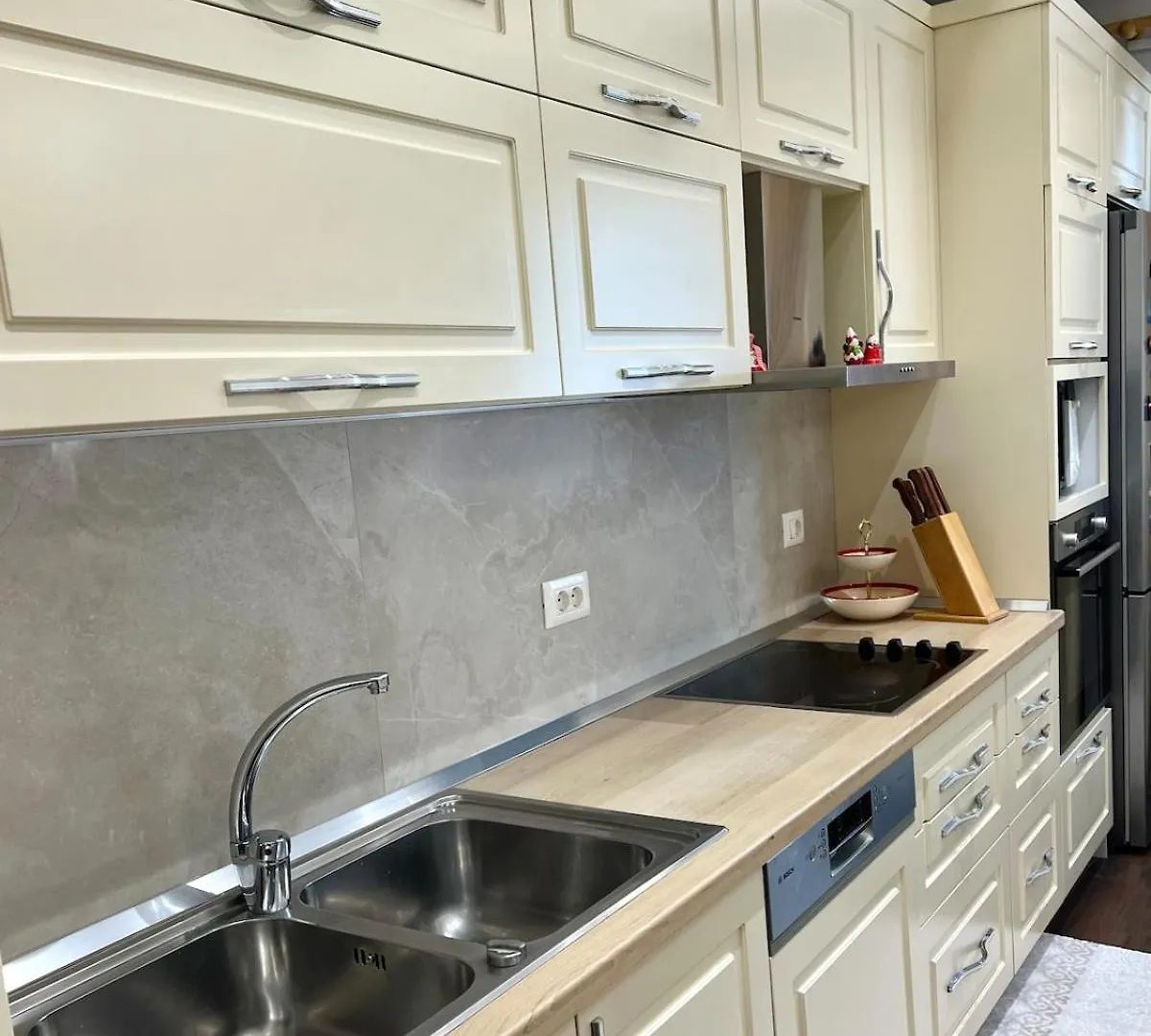 Cozy Apartment In Central Tirana